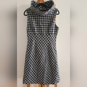 Chic Houndstooth Mini Dress